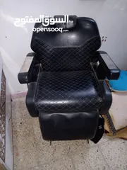  1 كرسي حلاقه مستعمل قليل 