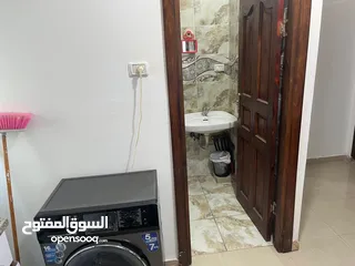  4 استوديو مفروش للايجار عين منجد