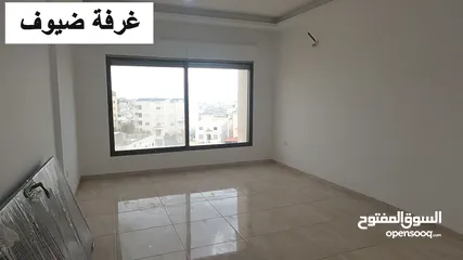  5 شقة مع رووف للبيع في ابو نصير