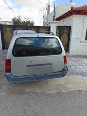  3 سيارة اوبل كاديت ستيشن بحالة جيدة للبيع .