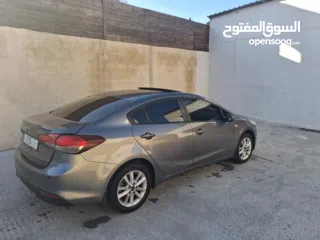  4 كيا سيراتو. 2017  عداد 66 الف فقط