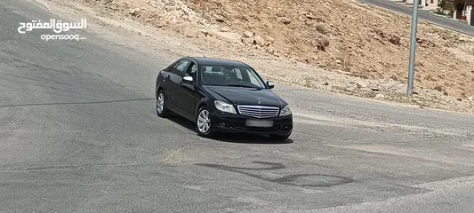  1 مرسيدس بنز C200 للبيع