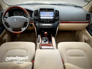  9 تويوتا لاند كروزر (GXR 2015 (V8 وارد صيانة الشركة ( طلب خاص 60th) مالك واحد بحالة الوكالة