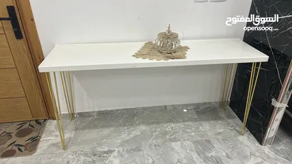  2 طاوله مزلون او مكتب لدراسه