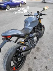  10 Ducati Monster 1200S 2017