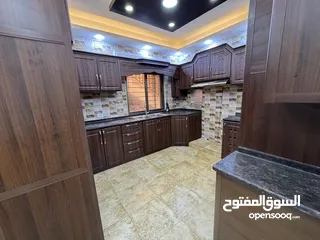  5 شقة مميزة للبيع/الياسمين