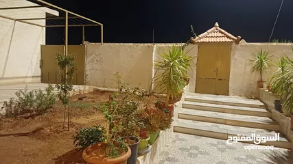  12 بيت مستقل للبيع من المالك مباشرة