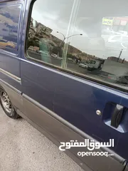  26 باص هيونداي H-100 مستعمل موديل 2001 ماتور 27 للبيع