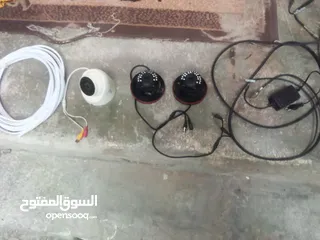  17 متاح 3 كاميرات مراقبة مستعملات بحالة ممتازة جدا معهم وصلات أو محولات او ديفي آر للبيع اقرء الوصف