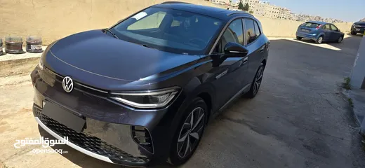  4 2024 ID 4 crozz pro piano black برو بيانو بلاك عداد زيرو كفالة اتوهب 6 سنوات أو 100 ألف كيلو متر