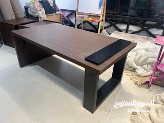  1 طاولة وسط خشب لامينيت وطرابيزتين