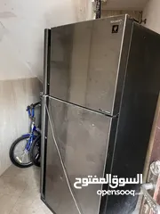  2 غسلا LG تمانيه كيلو في وضع ممتاز وتلاجه sharb في وضع كتير ممتاز
