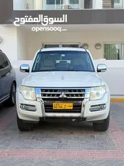  1 Mitsubishi Pajero