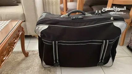  2 شنتات سفر حجم كبير