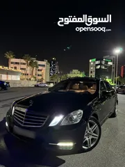  27 مرسيدس E200 cgi فل كامل بانوراما  فحص كامل عداد قليل بحاله الوكاله