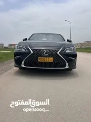  2 لكزسES350موديل 2019 بدون حادث