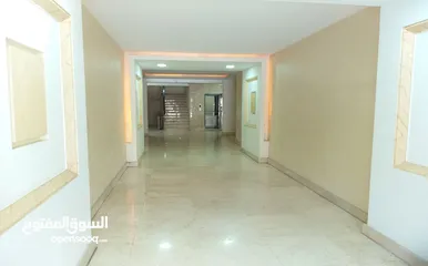  11 شقة مميزة للبيع في عبدون
