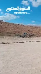  6 قطعه ارض سكنيه واصل كل الخدمات على شارعين
