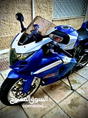  12 دراجة سوزوكي GSXR1000 ريس موديل 2009