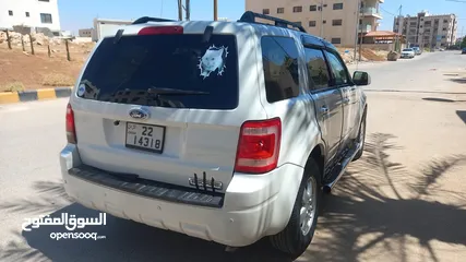  5 فورد اسكايب فل بفتحه فحص 3 جيد لون ابيض لؤلؤي بسعر مغري قابل للبدل