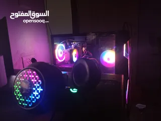  1 سيت اب كامل بس اشبك والعب مع شاشتين وكيبورد وماوس وسعر نار والتوصيل متوفر
