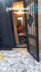  9 شقه للايجار الشرفه مع ساحه ومدخل خاص ؛ عرسان او موظفات