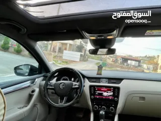  5 سكودا اوكتافيا ستيشن فل مسكر مع فتحه بانوراما