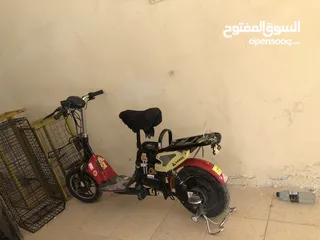 4 سكوتر كهربائي يمشي 30 كيلو بلشحنه