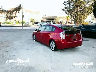  16 تويوتا بريوس 2014 اوروبي