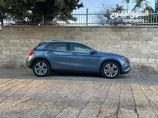 11 Mercedes -benz Gla 250 4matic