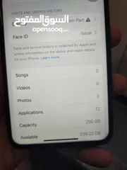  10 Iphone 11 pro max 256 gb battery 82 persent Display change face id not working, with cover and charg
