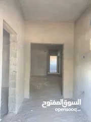  7 شقة جديدة للبيع نص تشطيب حجم كبيرة في مدينة طرابلس منطقة السراج طريق المواشي بعد جامع الصحابة