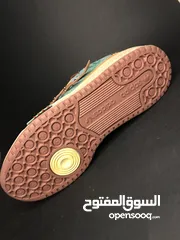  3 حذاء ماركة اديداس