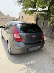  4 HYUNDA I30  2009 بسعر حرق ع الكاش فل مع فتحة سقف