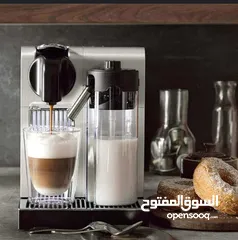  12 Nespresso coffee machine - مكينة تحضير القهوة بالحليب