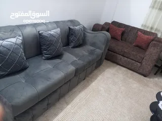  1 طقمين كنب مع طاوله