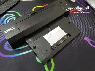  1 قاعده مداخل لاب توب متعدده