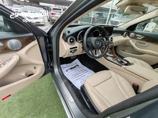  13 Mersdese Benz C300 model 2017 full option banuramic