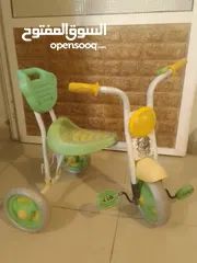 7 بسكليت بحاله ممتازه لعمر 3 سنوات