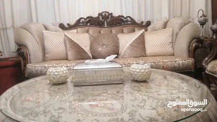  1 كنب مستعمل للبيع بحال الوكاله
