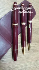 5 The rarest color of Mont Blanc writing service with yellow gold plating