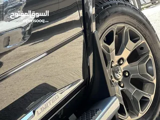  4 :05928585/
