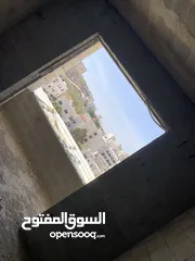  3 شقه في بيت وزن طابق 6 عظم