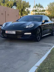  2 Porsche panamera