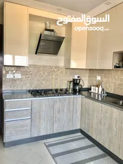  3 في أرقى مناطق الجندويل تملك شقة طابق ثاني 140م بتشطيبات راقية / ref 9536