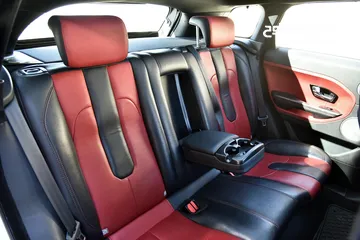  15 Range rover evouge