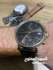  1 ساعة تومي هيلفغر اصليه مع كرتونتها