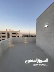 24 شقة فاخرة اخير مع روف دوبلكس 215 متر وتراس 100 متر مع اطلالة مفتوحة مميزة بسعر مميز جداا