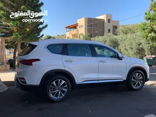  18 سنتافي 2019بالرخصة ركاب 6+1دهان شركة عداد 45الف فل فل اضافات ومواصفات ماتور 2000_ديزل امكانية البدل