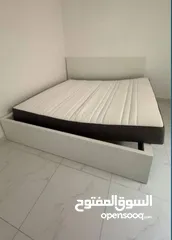  14 غرف نوم ايكيا ماستر سرير وكومدينتين وخزانه وتسريحه للبيع